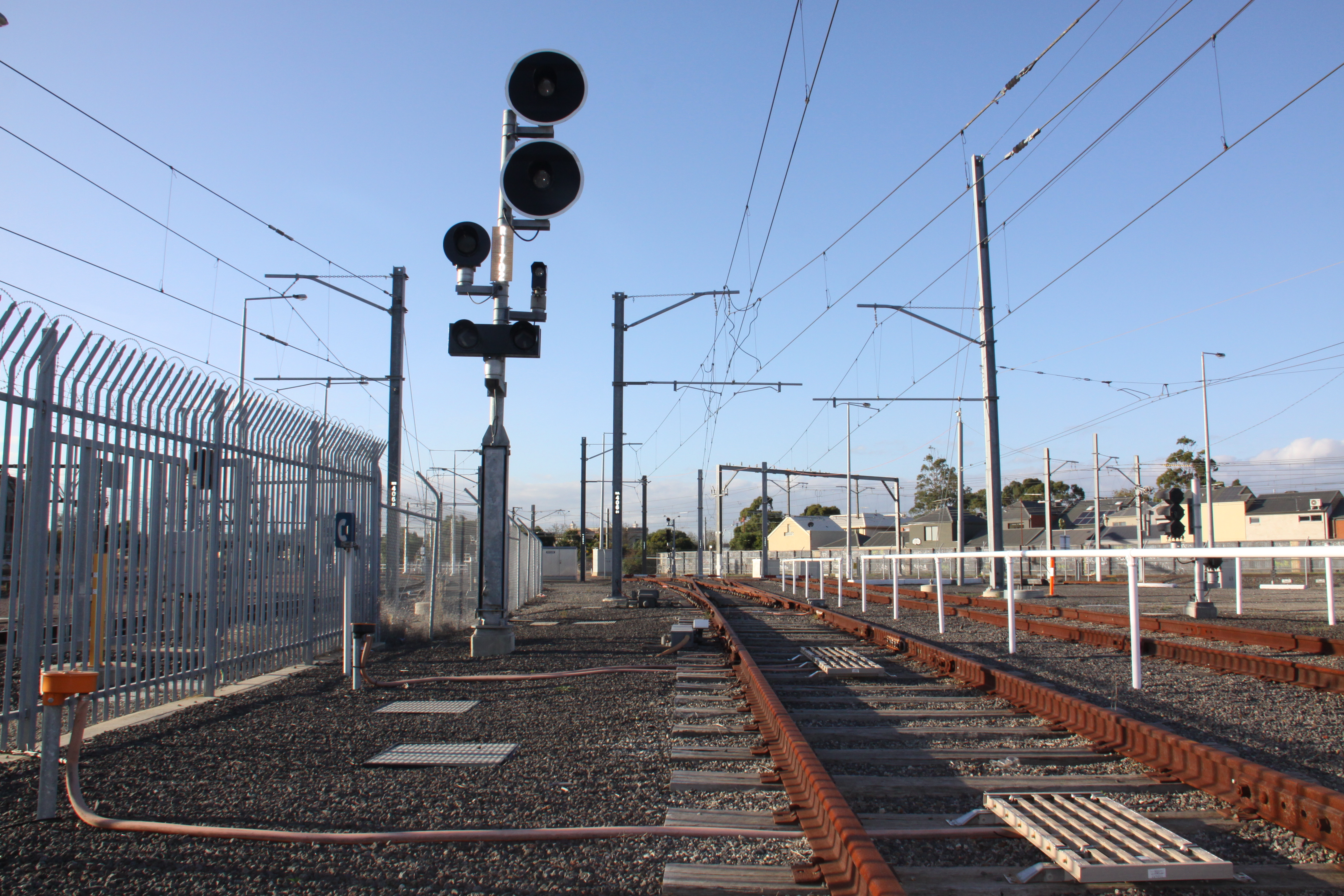 RAN Train Tracks _ image 